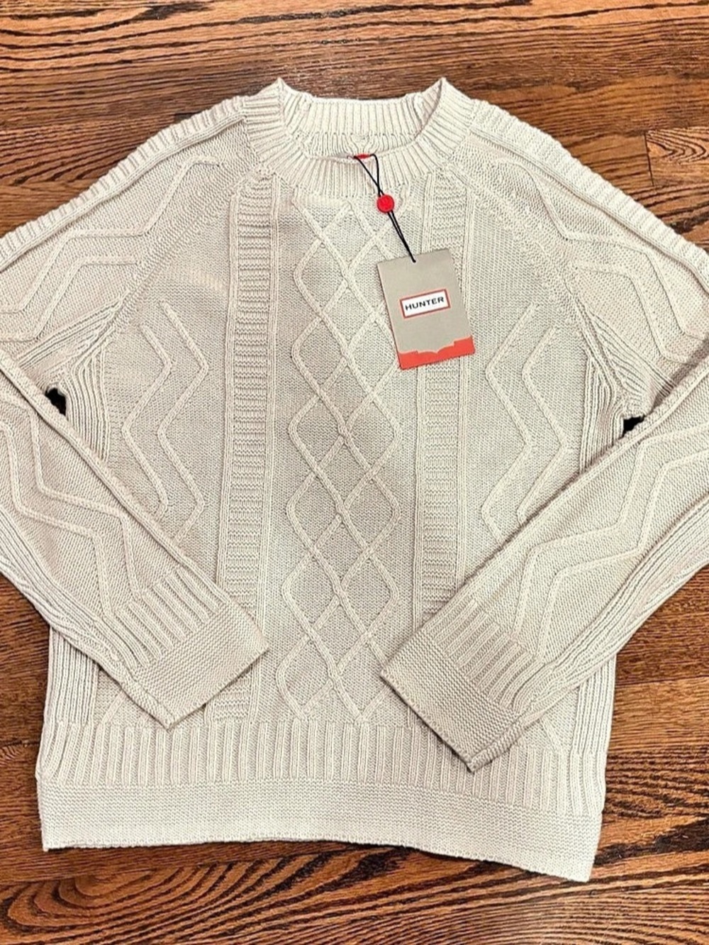 Hunter Cable Knit Crewneck Sweater in Cream Size M/M NWT